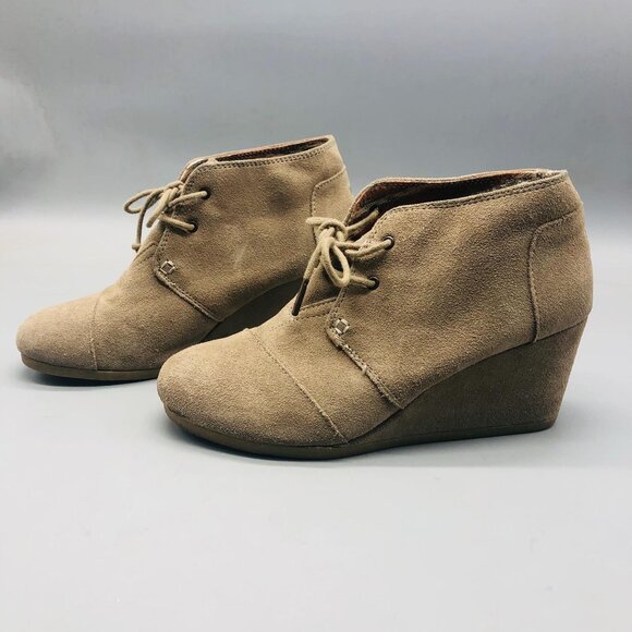 toms beige wedge heels, suede beige heels with matching shoelaces size 9 READ - Picture 4 of 10